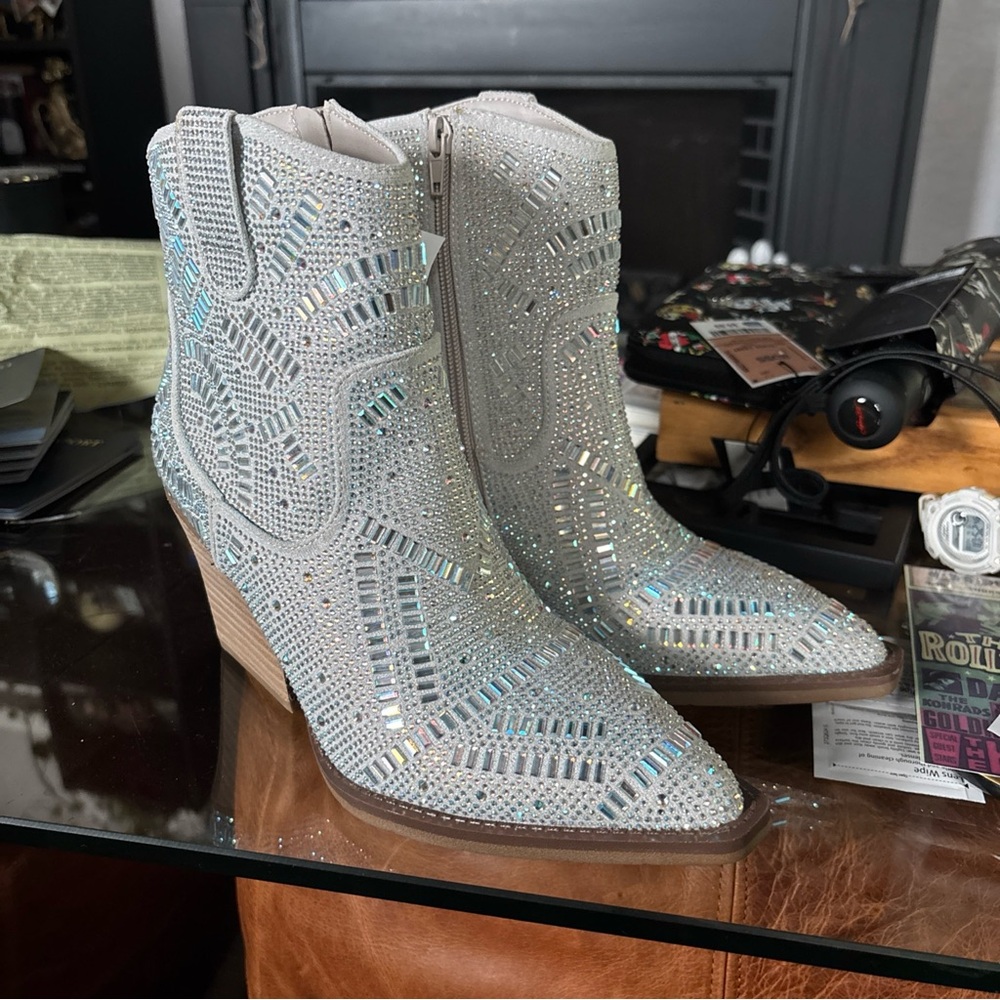 Elegant Silver Ankle Boots